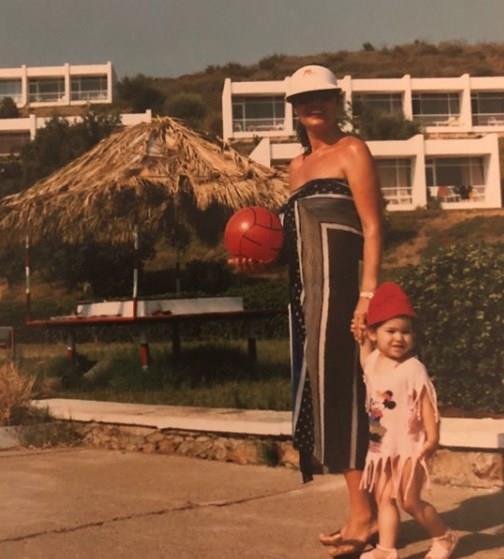 nal, son olarak getiimiz sezon yaynlanan Dolunay dizisinin yayncln stlenmiti.