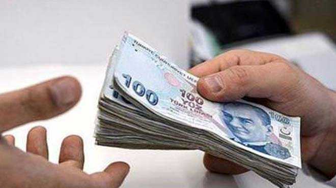 alanlar tarafndan denen katk paylarna, BES ile ayn koullara tabi olarak yzde 25 tevik verilecek. 2 aylk cayma sresi sonrasnda sistemde devam eden alanlara da ek olarak bin lira tutarnda devlet katks salanacak. Ayrca emeklilik halinde hesabndaki birikimi yllk gelir sigortasyla almay tercih eden alana, birikiminin yzde 5'i kadar ilave devlet katks teviki verilecek.