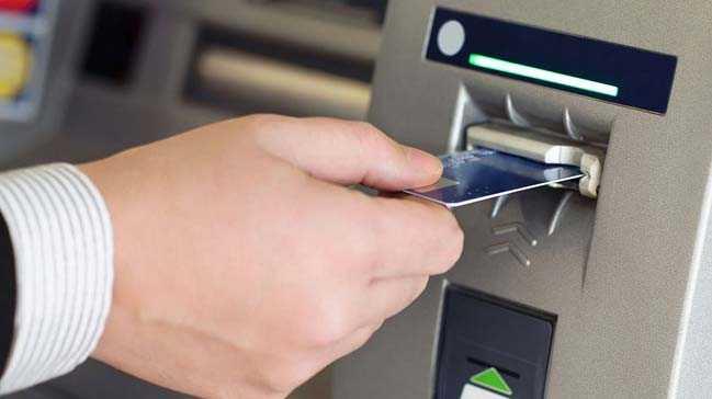 Mahkeme, bilirkii raporuna gre; tketiciden alnan taksitle avans creti ve hzl para hizmet bedelinin davacdan zorunlu olarak alndna dair daval banka tarafndan her hangi bir belge ve delil sunulmad gerekesiyle davann kabulne karar verdi. Karar banka avukat temyiz etti.