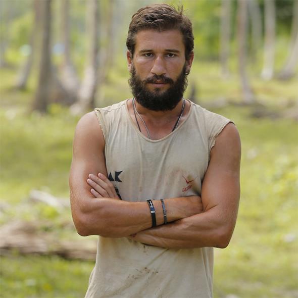 Survivor 2018 Kbrs finalisti Adem Kl kimdir? 1986'da Ar'da dodu. Kl, Antalya'da dzenlenen 2004 Dnya Boks ampiyonasnda gm madalya ald. ikago'nun ev sahipliini yapt 2007 Dnya Amatr Boks ampiyonasnda bronz madalya elde etti. stanbul'daki Fenerbahe Boks ubesinin yesidir. 2001 Avrupa ampiyonas 2.si, 2009 Akdeniz Oyunlar 2.si, 2011 Avrupa ampiyonas 2.si, 2013 Akdeniz Oyunlar 1.si, 2014-2015 AIBA APB Proboxing Dnya ampiyonu olmutur. 2008 Pekin ve 2012 Londra Olimpiyatlarnda lkemizi temsil etmitir. Ayrca Beden Eitimi retmenlii yapmaktadr.
