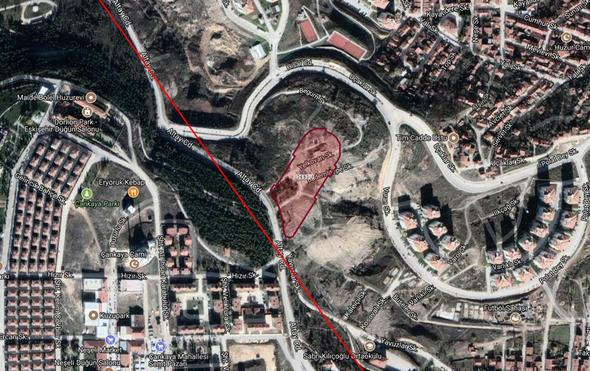 Dikkat eken bir dier gayrimenkul Eskiehir Odunpazar Yenidoan'da yer alan i merkezi. Toplam alan 12.378 metrekare olan i merkezinin fiyat ise 14.854.284,00 TL.