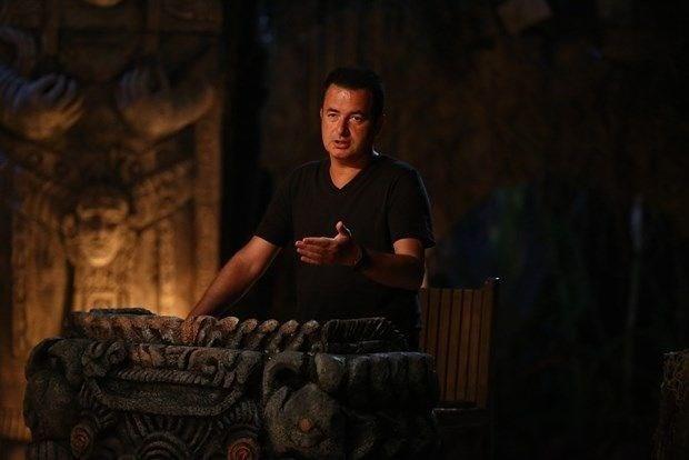 RUSLAR BURADA EKM YAPMI: Getiimiz yl Rus bir yapm irketinin Survivor formatndaki yarmann ekimlerini Kargcak Koyunda yaptn hatrlatan Bakan Karaelik, "4-5 ay sreyle bu ekimler yapld. Dnyada izlenen bir yapmd. Ruslarn byle bir ekim iin buray tercih etmesi mekan olarak burann uygun olduunu gsteren bir delildir" dedi.