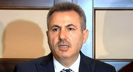 VAL NE DEMT ?: Ar Valisi Sleyman Elban, 18 gn sonra cesedi bulunan 4 yandaki Leyla'nn otopsi raporuyla ilgili aklamalarnda u bilgileri vermiti:  "Otopsi ve deerlendirmeler neticesinde yavrumuzun kaybolduktan sonra 8-10 gn ierisinde lm olduu sonucuna varld. Daha sonra da, bir yerde bekletilmi ve bulunmasndan 2-3 gn nce de, bulunduu suyun ierisine braklm. lm nedeni, 8-10 gn a braklmas. ocuun cesedinde herhangi bir darp ve yaralama izi mevcut deil. O sre zarfnda vahi hayvan yaralamas da sz konusu deil. Vcudundaki izler gne yan. ocukla ilgili herhangi bir istismar, tecavz emaresi de yok."