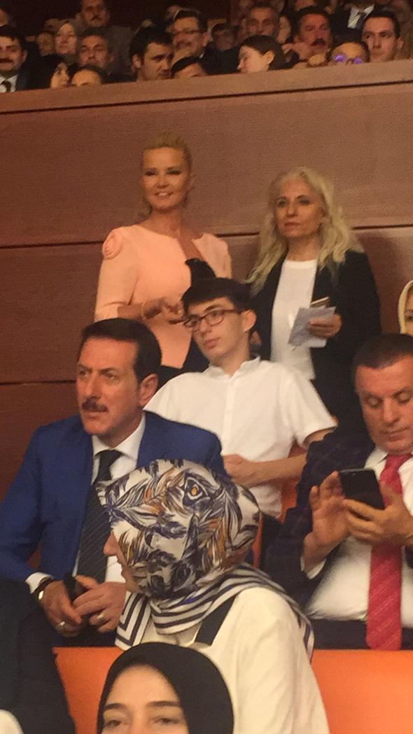 Televizyoncu Mge Anl