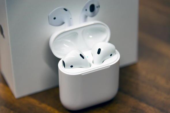 Airpods    Zam ncesi: 899 TL