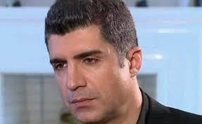 Ksa sre nce babas Sadk Deniz'i kaybeden zcan Deniz, yaad acy u szlerle dile getirdi.  <p>    Bata sayn Cumhurbakanmz Recep Tayyip Erdoan'a, cenazemize katlan tm dostlara, sosyal medya zerinden taziyelerini ileten tm sevenlerimize ve arayan herkese ok teekkr ediyorum. Baba olmak ve &#8216;Baba'mn zerine toprak atmak!..