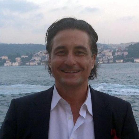 Nuri ZBUDAK<br>  rgtn para ynetiminden sorumlu yneticilerindir.