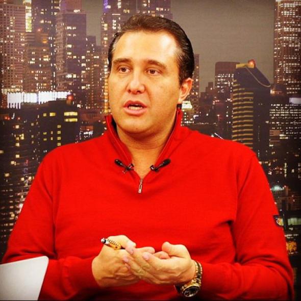 Kartal   <br>Hukuk konusunda ynetici kardelerdendir, silahldr. Adnan Oktar ile birlikte Dragos denilen rgt evinde konaklar. rgtten ayrlanlara kar karalama ve sindirme dilekelerinin hazrlanma ilemlerini yneten kiidir.