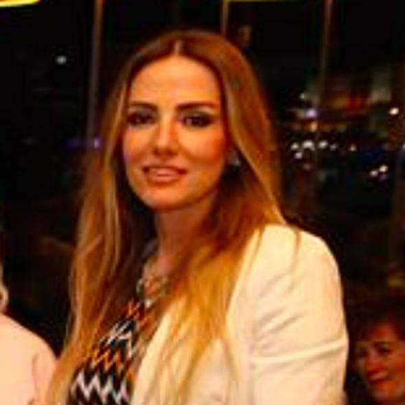 Aydan SARAOLU<br>  Sempatizanlarn ynetilmesi ve onlara grev datlmasndan sorumlu ynetici bacdr. Eda ve Seda isimli kuzenleri ile beraber sempatizanlar ynetir. Ankara ve stanbul'da rgt adna lobi faaliyetlerine katlr. alan ynetici bacdr.