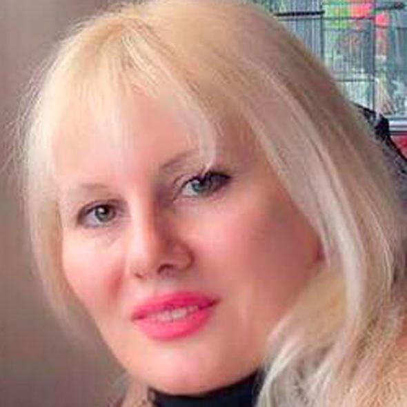 Tlin MARANGOZOLU<br>  rgtn grup evlerinden birinde kalmaktadr. Dragos isimli Kandilli merkez evinin kontrat onun zerinedir. Baclarn ve kzkardelerin nbet listelerini yapar ve takip eder.    rgtn sokak ilerini yapar. Ynetici bacdr. Silahldr. eitli erkeklerin rgte faydal hale gelmesi iin sosyal hesaplar zerinden flrt eder.