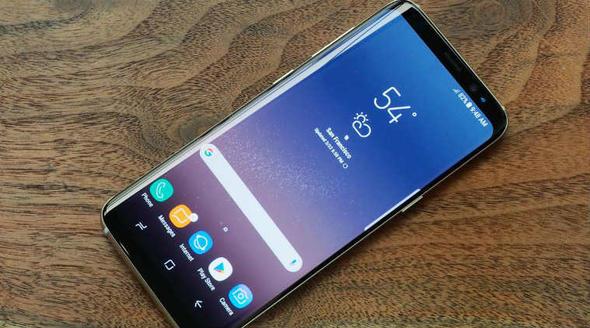 Samsung Galaxy S8 Plus  <br>  Depolama hafzas: 64/128 GB<br>  Bellek: 4/6 GB RAM