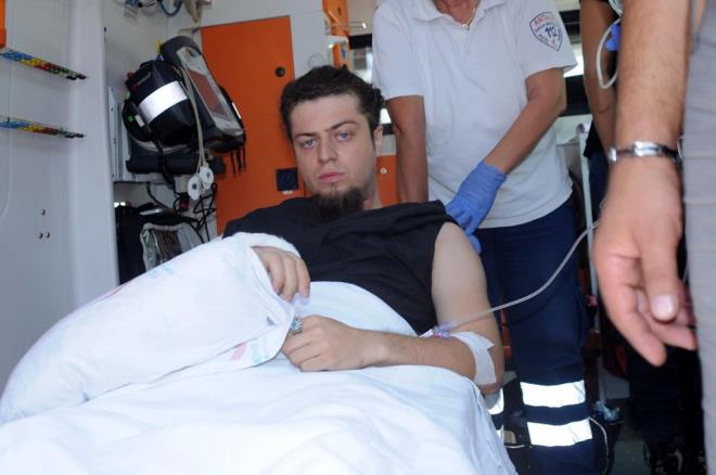 Trkiye'de kobra ylan olmadn, bu nedenle doktorlarn bu tr vakalarla karlamad iin duruma hakim olamadna deinen Dr. Muhammed ibli, "Bu da gayet normal. Grmedikleri ya da ok nadir karlatklar bir vaka tr. Eer Aref Msr'a getirilmeseydi, byk ihtimalle kt bir sonula kar karya kalnacakt" diye konutu.