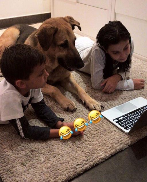 Nihat Kahveci boandktan sonra ocuklarnn velayetini eiyle paylat. Anlaarak boandklarn syleyen Pnar Kagren ocuklarla spanya'da yaama karar alrken Nihat Kahveci stanbul'a yerleti.