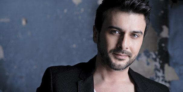 Ceceli&#8217;nin yerine nl sanat Gkhan Tepe festivalin son akam olan 29 Temmuz&#8217;da sahne alacaktr. Kamuoyuna sayg ile duyurulur" ifadelerine yer verildi.