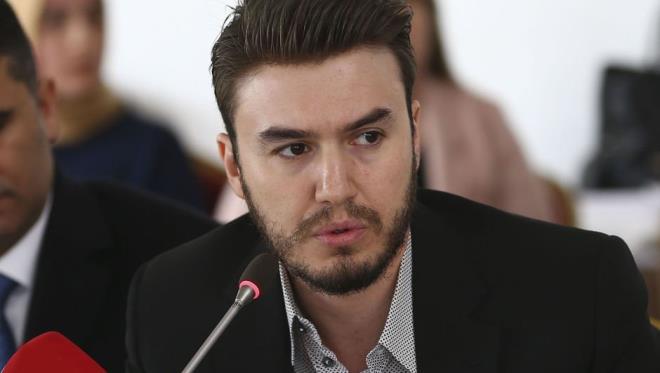 Konya Seydiehir Belediyesi'de konserini iptal etti!  ARKICI Mustafa Ceceli&#8217;nin, Konya&#8217;nn Seydiehir ilesinde dzenlenecek lende verecei konser iptal edildi.  Konserin iptal edilme nedenin ise Ceceli hakknda son gnlerde basnda yer alan haberler olduu belirtildi