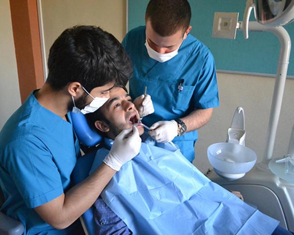 <p>STANBUL</p>  <p>Avrupa Meslek Yksekokulu</p>  <p>renci says: 2 bin 52</p>  <p>Kadrolu retim eleman says: 37</p>  <p>Kadrolu retim yesi says: 21</p>