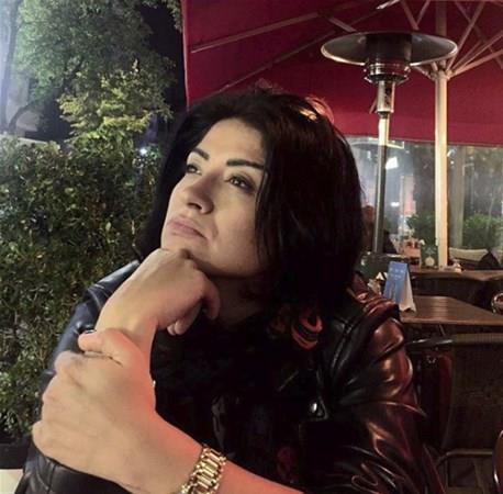 Albm almas yapmasa da sahnelerden uzak kalmayan Bendeniz Balkesir Burhaniye Tayleli'nde bir otele ortak oldu.