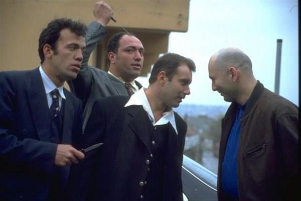 Dizide Kltigin'in adam Alper karakterini canlandran ve ok sevilen mer Duran'n son hali grenleri artyor.