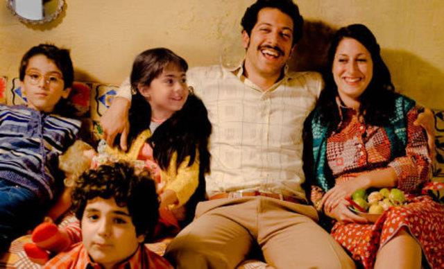 Bireyleri en fazla aileleri mutlu etti<br>    Yaam memnuniyeti aratrmas sonularna gre; 18 ve zeri yataki bireyler arasnda kendilerini en fazla ailelerinin mutlu ettiini belirtenlerin oran 2017 ylnda yzde 70,6 oldu. Erkeklerin yzde 76,4&#8217; kendilerini en fazla ailelerinin mutlu ettiini ifade ederken, bu orann kadnlar iin yzde 64,9 olduu grld.