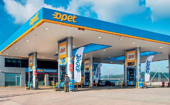 <p>Firma Ad: Opet Petrolclk </p>  <p>  2017 Sras: 4 </p>  <p>  2016 Sras: 4 </p>  <p>  Ciro (TL): 28.391.083.872 </p>  <p>  alan Says: 866 </p>  <p>  Sektr: Enerji Petrol </p>  <p>  l: stanbul</p>