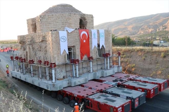 te Artuklu Hamam'nn tanmasndan fotoraflar...