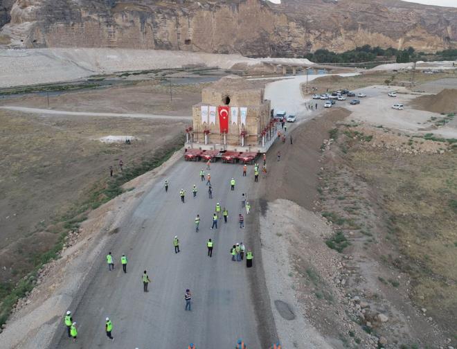 Pakdemirli, geen yl Zeynel Bey Trbesi'nin tandn anmsatarak, szlerini yle srdrd: