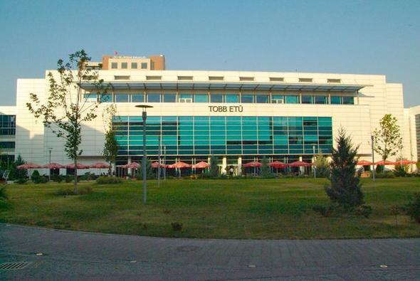 <p>801&#8211;1000 TOBB Ekonomi ve Teknoloji niversitesi</p>  <p>  renci says: 5,053 </p>  <p>  Personel bana renci says: 16.0 </p>  <p>  Yabanc renci yzdesi: Yzde 1</p>  <p>  Kadn/Erkek renci yzdesi: 45 : 55</p>  <p>  </p>