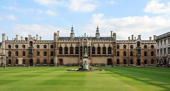 <p>2: Cambridge niversitesi</p>  <p>  renci says: 18,389 </p>  <p>  Personel bana renci says: 10.9</p>  <p>  Yabanc renci yzdesi: Yzde 35</p>  <p>  Kadn/Erkek renci yzdesi: 45 : 55</p>  <p>  </p>