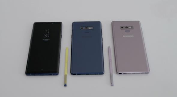 Galaxy Note 9, RAM konusunda da ikiye ayrlyor. Telefonun 64 GB ve 128 GB depolama alanl srmlerinde 6 GB RAM bulunurken, 512 GB depolama alanna sahip srmnde 8 GB RAM yer alyor.