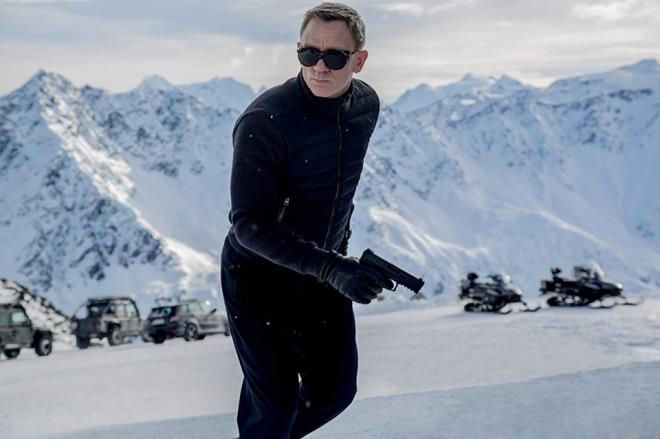 <p>8. Spectre (2015)</p>  <p>  ABD gie haslat: 200,074,609 milyon dolar</p>  <p>  Al haftas gie haslat: 70,403,148 milyon dolar</p>  <p>  IMDb Puan: 6.8</p>  <p>      </p>