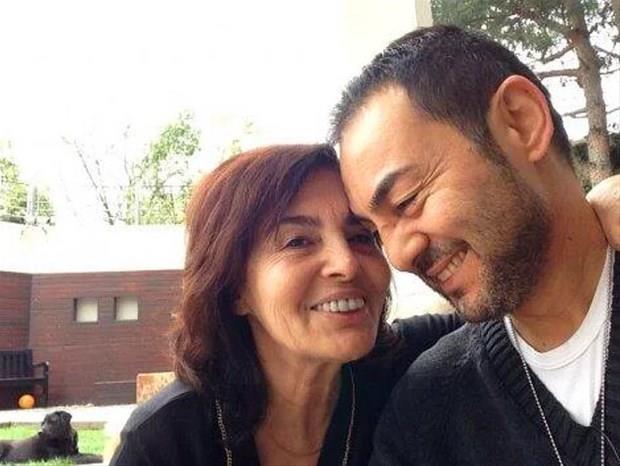 Serdar Orta� ve annesi Nesrin Orta�