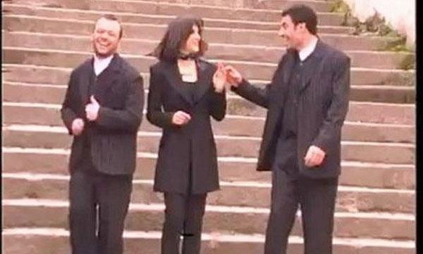 Aykut Hakan Aye - illi Bom