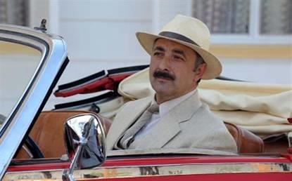 2009 ylnda bir roman uyarlamas olan "Hanmn iftlii" adl dizide "Muzaffer Bey" karakteri ile ekranlara dnen Mehmet Aslantu, 2015 ylnda "Racon: Ailem in" dizisinde Kenan Korhan karakterini canlandrd.