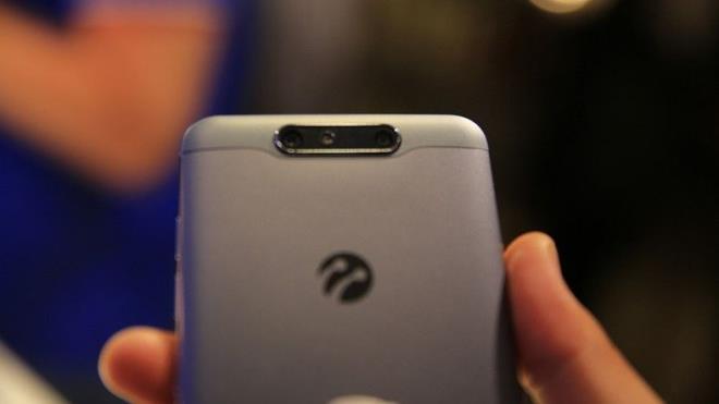 Turkcell T80  13 MP kamera