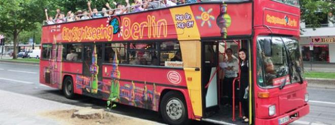 Farkl ehirleri Kefedin  <br>  9 gnlk bayram tatili yurt iinde ya da yurt dndaki farkl ehirleri ziyaret etme plannz hayata geirmek iin byk bir frsat! Sadece 24 saat iinde 13 saat gezerek Guinness Rekorlar Kitab&#8217;na giren mit Sabanc ve arkada Stephen James Finch&#8217;i dnnce 9 gne sdrabilecek o kadar ok ehir var ki! Bu bayram tatilinizde hem yurt d hem yurt ii hep aklnzn bir kenarnda duran merak ettiiniz ehirler gezmeye ayrabilirsiniz.