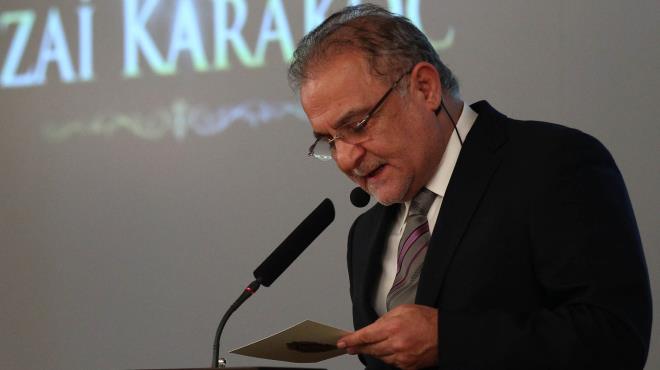 FLAS EDEN MZK RKETNDE KENAN IIK&#8217;IN DA R ALBM BULUNUYOR&#8230;    nllerin albm haklarnn sat ertelendi. flas eden Kiss Mzik'e ait birbirinden nl sanatlarn albmlerinin yapmclk ve eser iletme belgelerinin ak artrma usul satn bugn yapacak olan iflas masas, prodktr Cneyt Ortan'n verdii dileke zerine sat durdurdu.