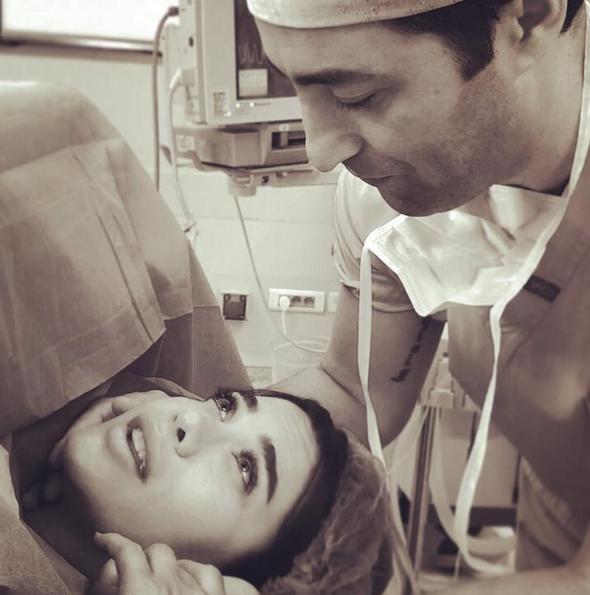 ift 8 Temmuz 2018'de oullar Yaman' kucana almt. Keeli, baz sosyal medya sayfalarnda 'doum kilolarn veremedi' yorumlarna isyan etti.