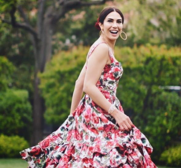 Ben ok ksa bir sre nce dnyalar gzeli bir bebek dnyaya getirdim, daha lousalk dnemim bile bitmemiken daha bebeimin 40' kmamken! Yaplan yorumlar hayretle izliyorum.