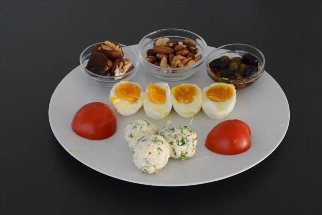 Yemeklerinize koyacanz birka yumurta (60-90 gr) balk veya beyaz et yerine geebilir.