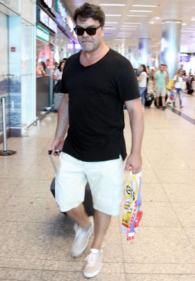 Acun Ilcal&#8217;nn yerine yarmay sunaca iddia edilen ztrk, &#8220;Belki o durum ileride olabilir ama u an ben sadece jri yesiyim. Kadro henz netlemedi&#8221; diye konutu.