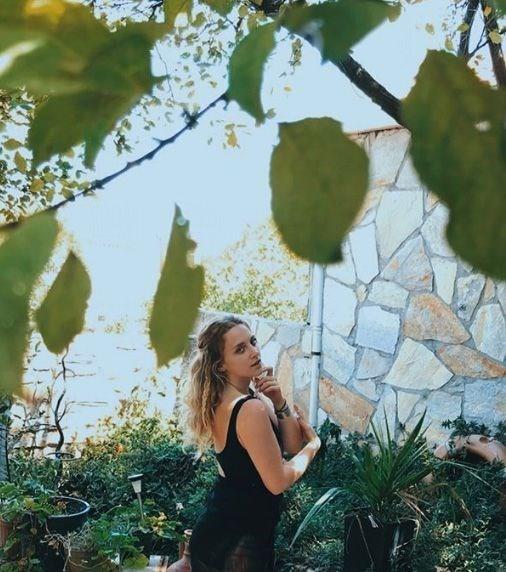 Hayal Kseolu  Bozcaada