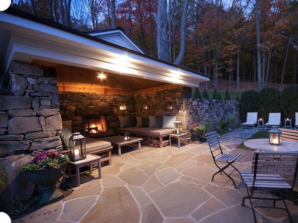 Richard Gere, Bedford, New York'taki Bedford Post Inn'in sahibi. Han iindeki restorant 2007 ylnda ald.