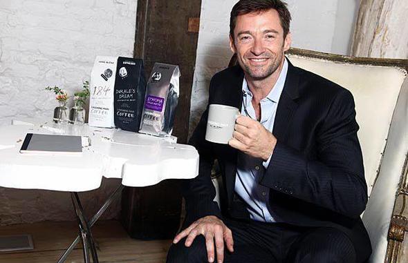 Hugh Jackman, New York'ta Laughing Man Coffee'nin sahibi. Hugh Jackman'n sahip olduu bu New York kahve dkkan popler bir mekan olarak biliniyor.