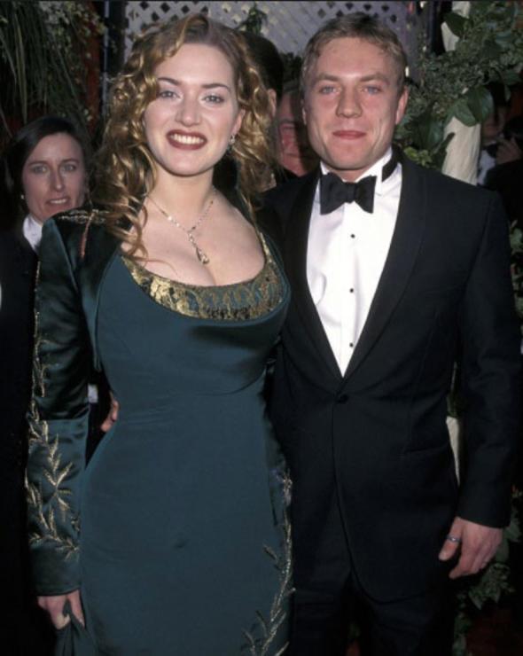 Kate Winslet da gen yata  kez evlendi. lk ei Jim Threapleton'd. Ondan bir kz ocuu dnyaya getirdi.