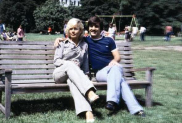 Ayn yln 20 Haziran&#8217;nda Gazinocular Kral Fahrettin Aslan&#8217;n olu Seluk Aslan&#8217;la evlendi. ift, Eyll 1981&#8217;de ayrld.