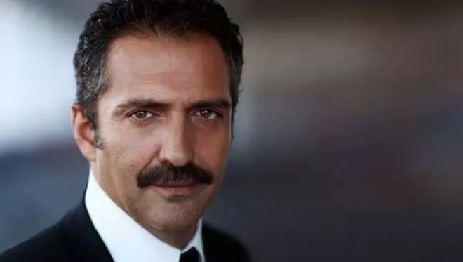 "Ne kadar gzel sylemi Derya Krolu. Doru syleyeni dokuz kyden kovarlarm"