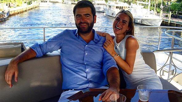 Ak Bura Toplusoy uruna ABD'ye yerleen Ceyda Ate, sonunda muradna eriyor.