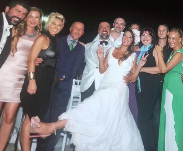 Doa Rutkay, evliliklerinin 4. yl dnmnde dn fotoraflarn paylat.