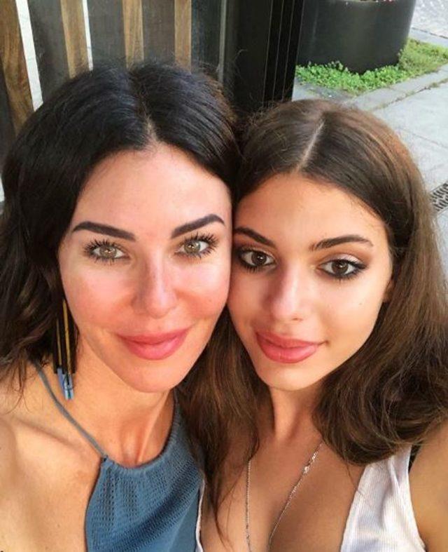 Oyuncu ve sunucu Defne Samyeli, sosyal medya hesabndan 15 yana giren kz Derin Talu'nun doum gnn kutlad.