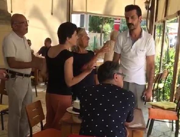 KKTC'de bulunan ansal, gittii restoranda MDP Genel Bakan Buray Bskvt ve parti yeleriyle karlat. Bskvt, ansal'a, "Gneye gidip, bize 'galci' diyorsun, bize svyorsun; utanmadan buraya geliyorsun. Sosyal medyadan kfrettiin KKTC'de ne iin var?" dedi. ansal ise Bskvt'y dinleyerek, tepki vermedi.